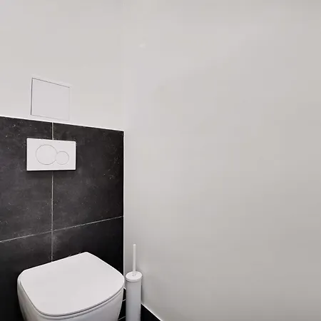 Lovely Studio Place Des Vosges Marais Apartment