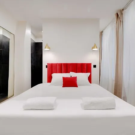 Apartment Lovely Studio Place Des Vosges Marais Paris